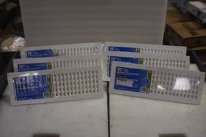 lot 4 image: Plastic Heat Registers