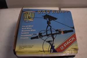 lot 32 image: Bike Hoist