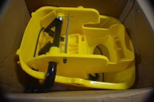 lot 59 image: WEN 73034B Rolling Mop Bucket with Down Press Wringer, 26-Quart Capacity