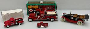 lot 17 image: Misc. TEXACO Miniature Die Cast Cars