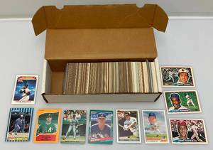 lot 57 image: Unsorted Misc. Baseball Cards