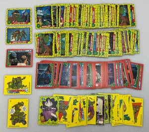 lot 61 image: Misc. Unsorted 1989 TMNT Trading Cards