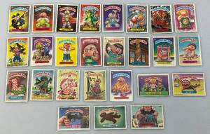 lot 86 image: Misc. 1980s Garbage Pail Kids Trading Cards