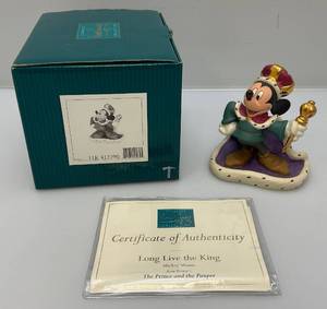 lot 180 image: WDCC Walt Disney Classic Collection The Prince And The Pauper Long Live The King Mickey Mouse With COA In Original Box