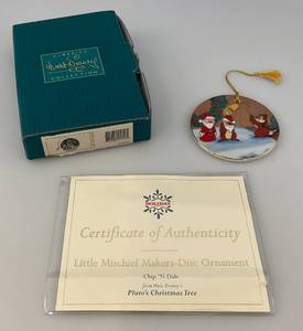 lot 182 image: WDCC Walt Disney Classic Collection Chip N Dale Little Mischief Makers Disc Ornaments Plutos Christmas Tree With COA In Original Box