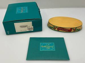 lot 188 image: WDCC Walt Disney Classic Collection Plutos Christmas Tree Holiday Series BASE In Original Box