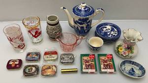 lot 217 image: Misc. Vintage Collectibles