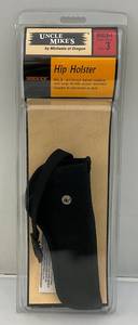 lot 231 image: Vintage Uncle Mikes Sidekick Hip Holster 5-6.5 Inch Barrels Med. And Large Double Action Revolvers (NIP)