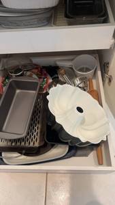 lot 180 image: Collection of Assorted Baking Dishes and Molds