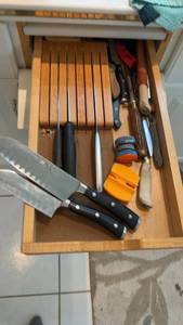 lot 189 image: Assorted Kitchen Knives and Tools Collection