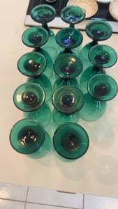 lot 199 image: Set of 12 Emerald Green Wine Glasses