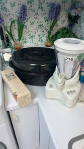 lot 216 image: Collection of Kitchen Appliances and Accessories