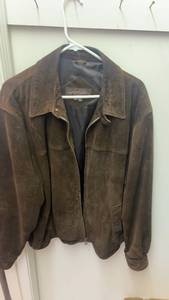lot 231 image: Athletico Brown Suede Jacket, Size Large