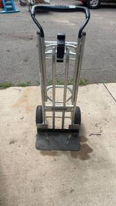 lot 246 image: Used Cosco 2-in-1 Hand Truck and Dolly
