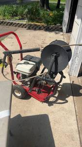 lot 263 image: Used 3000 PSI Gas Pressure Washer with Hose Reel