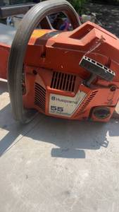 lot 272 image: Used Husqvarna 55 Chainsaw with Bar and Chain