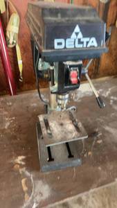 lot 298 image: Used Delta Drill Press with Adjustable Table