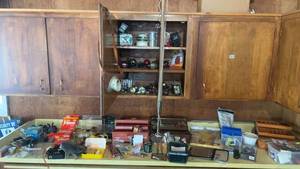 lot 328 image: Fishing Tackle Lot with Reels, Lures, and Accessories
