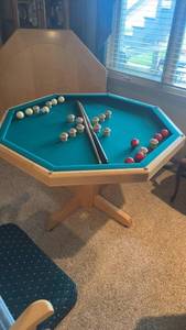 lot 380 image: Convertible Octagon Game Table with Accessories and Chair
