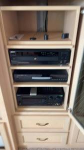 lot 438 image: Sony and Harman Kardon Home Audio System Components