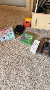 lot 439 image: Assorted Holiday Games and Sony Discman with HDMI Cable