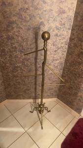 lot 448 image: Vintage Brass Cherub Coat Rack with Rotating Arms