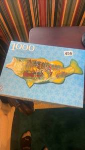 lot 456 image: 1000-Piece Jigsaw Puzzle Fishermen Scene