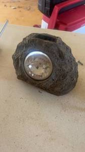 lot 531 image: Rock-Shaped Solar Powered Outdoor Light