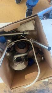 lot 534 image: Miscellaneous Box of Solar Pathway Lights and Household Items
