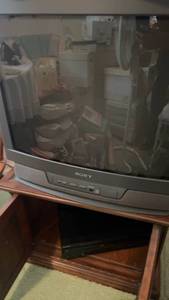 lot 568 image: Sony CRT TV with Matching VCR in Wooden Entertainment Cabinet