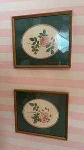 lot 569 image: Pair of Framed Floral Print Artworks with Gold Trim