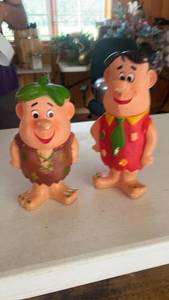 lot 582 image: Pair of Vintage Fred Flintstone and Barney Rubble Figures