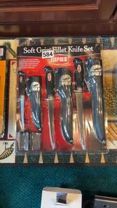 lot 584 image: Rapala Soft Grip Fillet Knife Set in Original Packaging