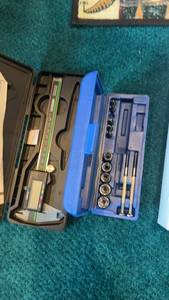 lot 586 image: Set of Precision Digital Caliper and Hand Tools in Cases