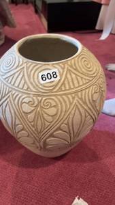 lot 608 image: Decorative Clay Vase with Intricate Design