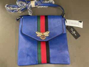 lot 2 image: Soulrica Collection Vegan Crossbody Bag with Bee Ornament