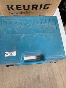 lot 16 image: Makita drill