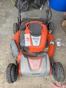 lot 45 image: Huskie AWD mower