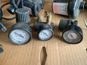 lot 76 image: Air pumps, gauges, misc