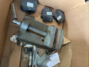 lot 81 image: Jumper cables, vise, paint gun, misc