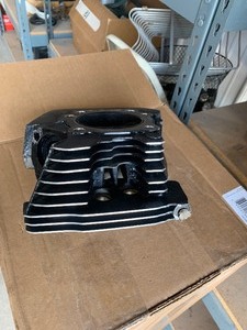 lot 88 image: Harley engine parts