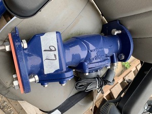lot 97 image: Water Meter-new very expensive