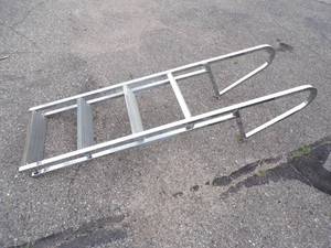 lot 17 image: Dock Ladder
