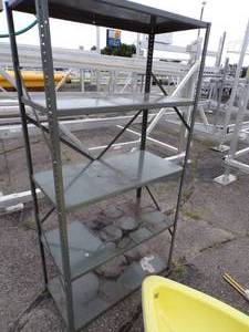 lot 27 image: Metal Shelf