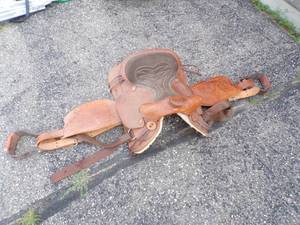 lot 56 image: Brown Saddle
