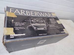 lot 72 image: Farberware Rotisserie