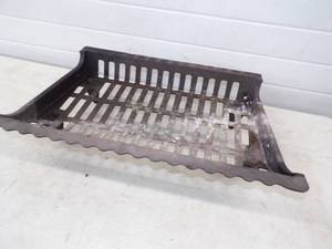 lot 85 image: Cast Iron Fireplace Grate