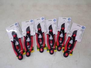 lot 89 image: 6 - 12 Pruners still in package