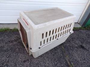 lot 96 image: Pet Porter Dog Carrier