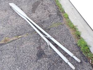 lot 99 image: Pair of Wood Boat Oars